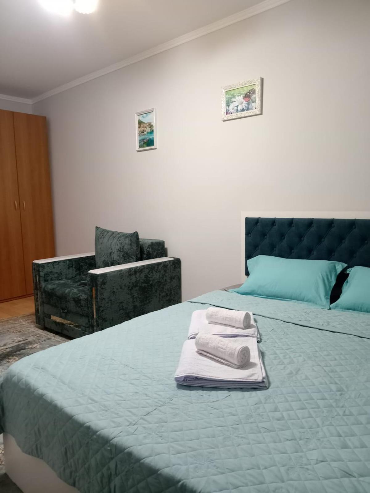 Cosy flat in the city center Taldykol Ngoại thất bức ảnh